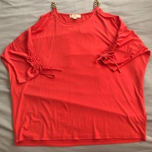 COLD SHOULDER DOLMAN